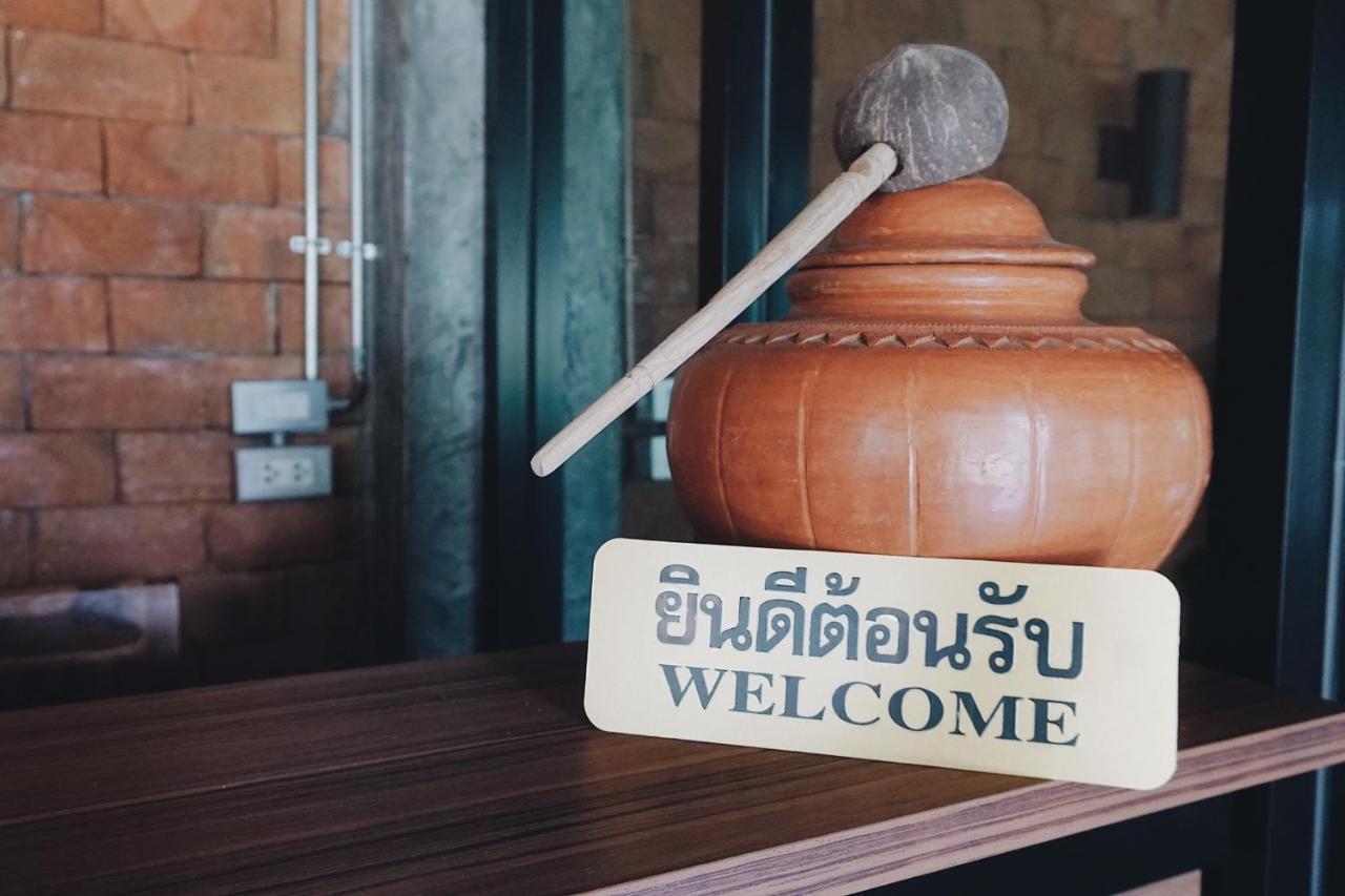 Tha Ma-O Bouteak Homestay - Self Check-In 南邦 外观 照片